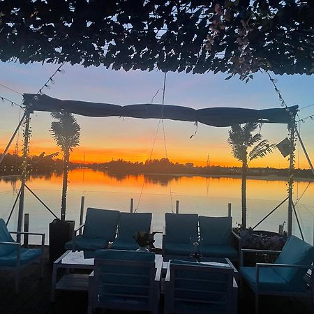 Houseboat On The Water Hotel Liepaja Bagian luar foto