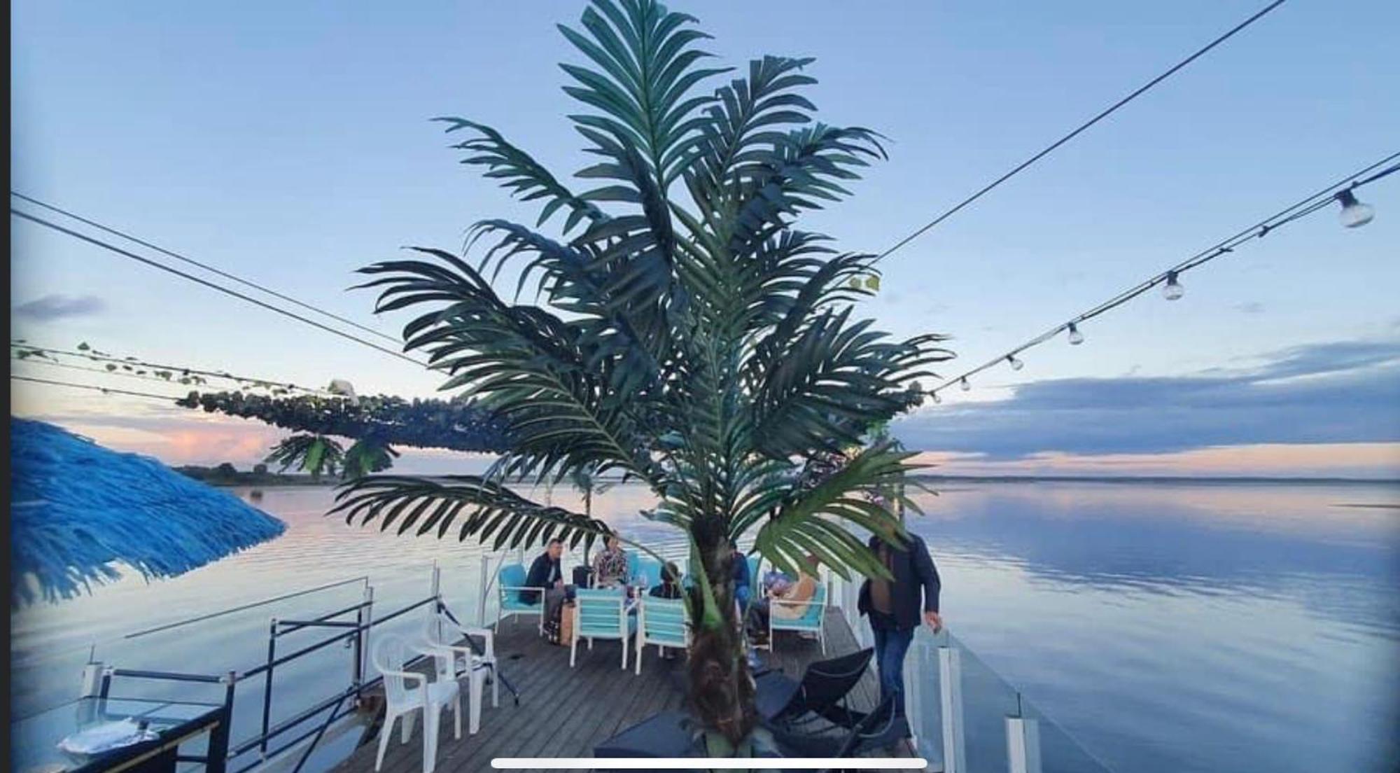 Houseboat On The Water Hotel Liepaja Bagian luar foto